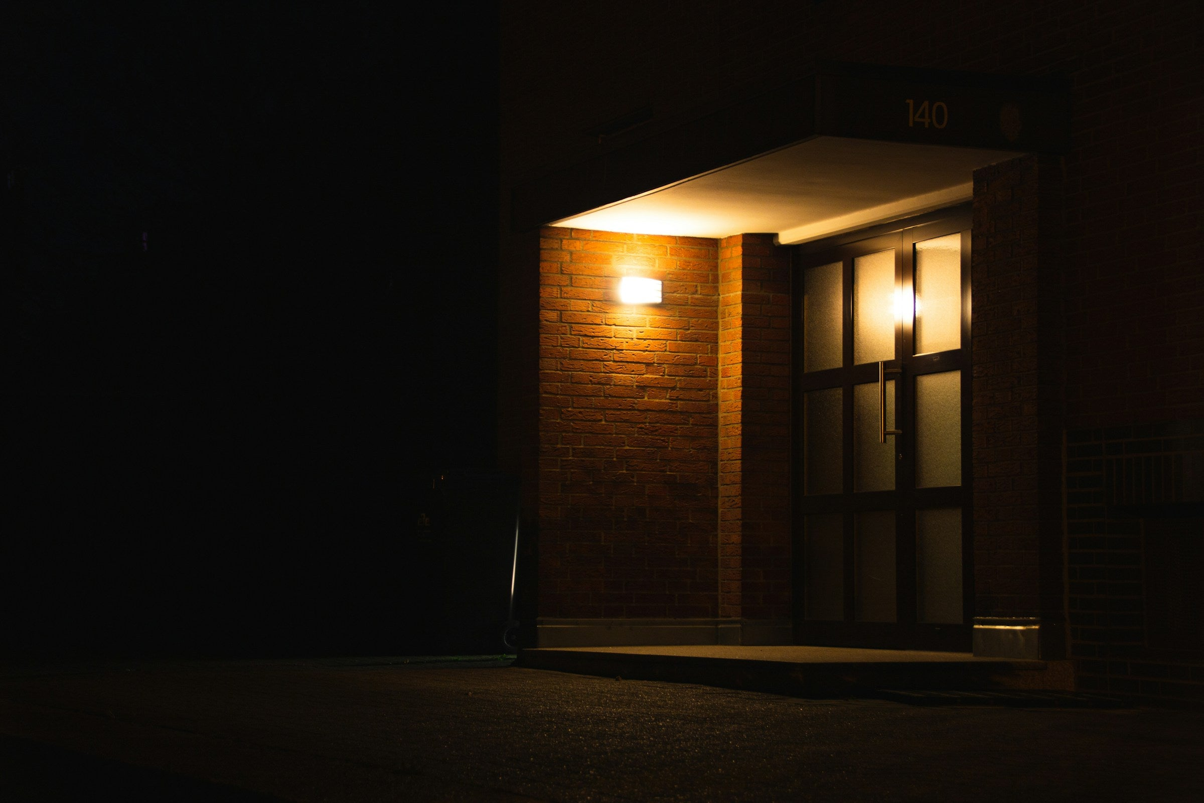 Commercial Exterior – Synergy Light Studio