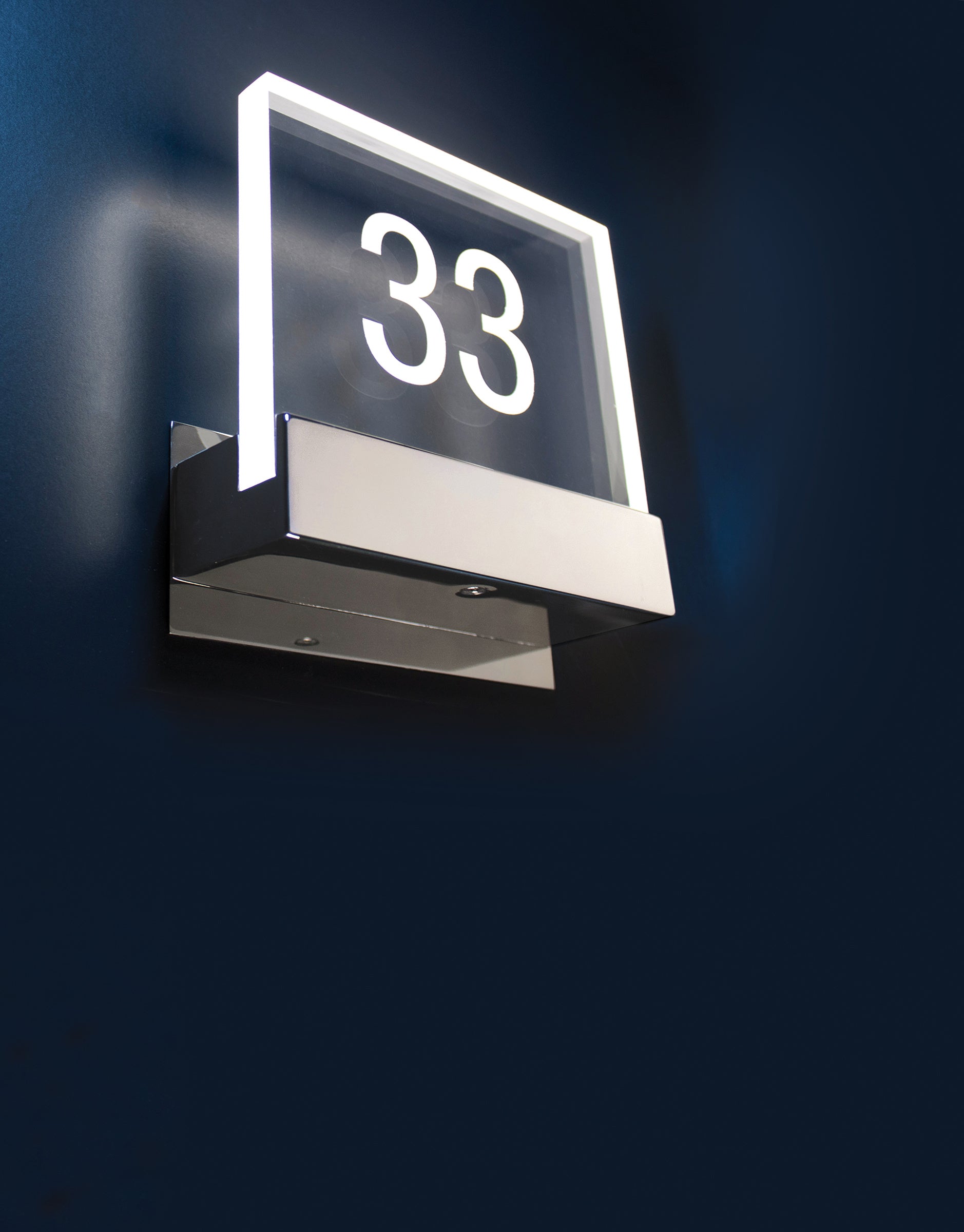 Para 7" Integrated LED Wall Sconce