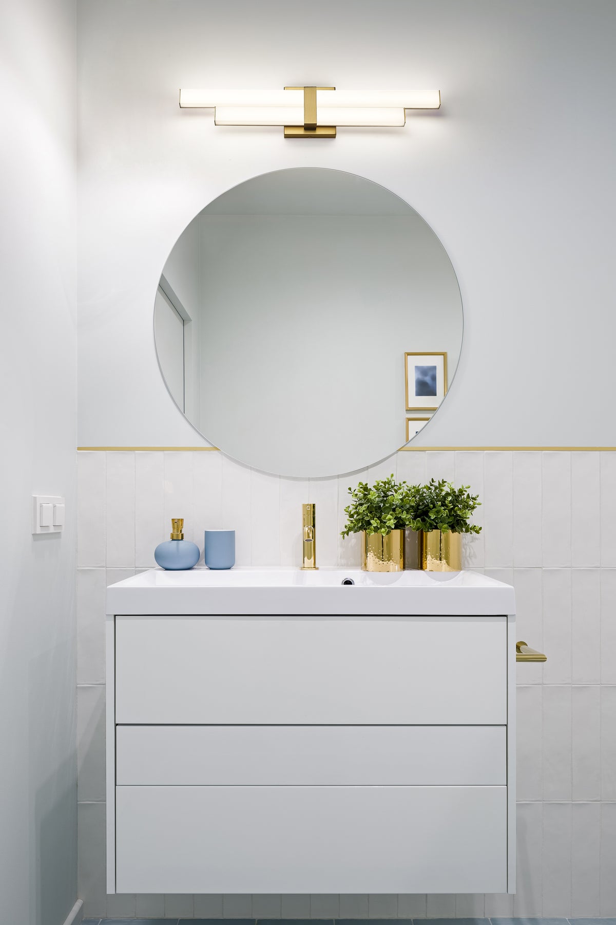 Zane 25-in Vanity