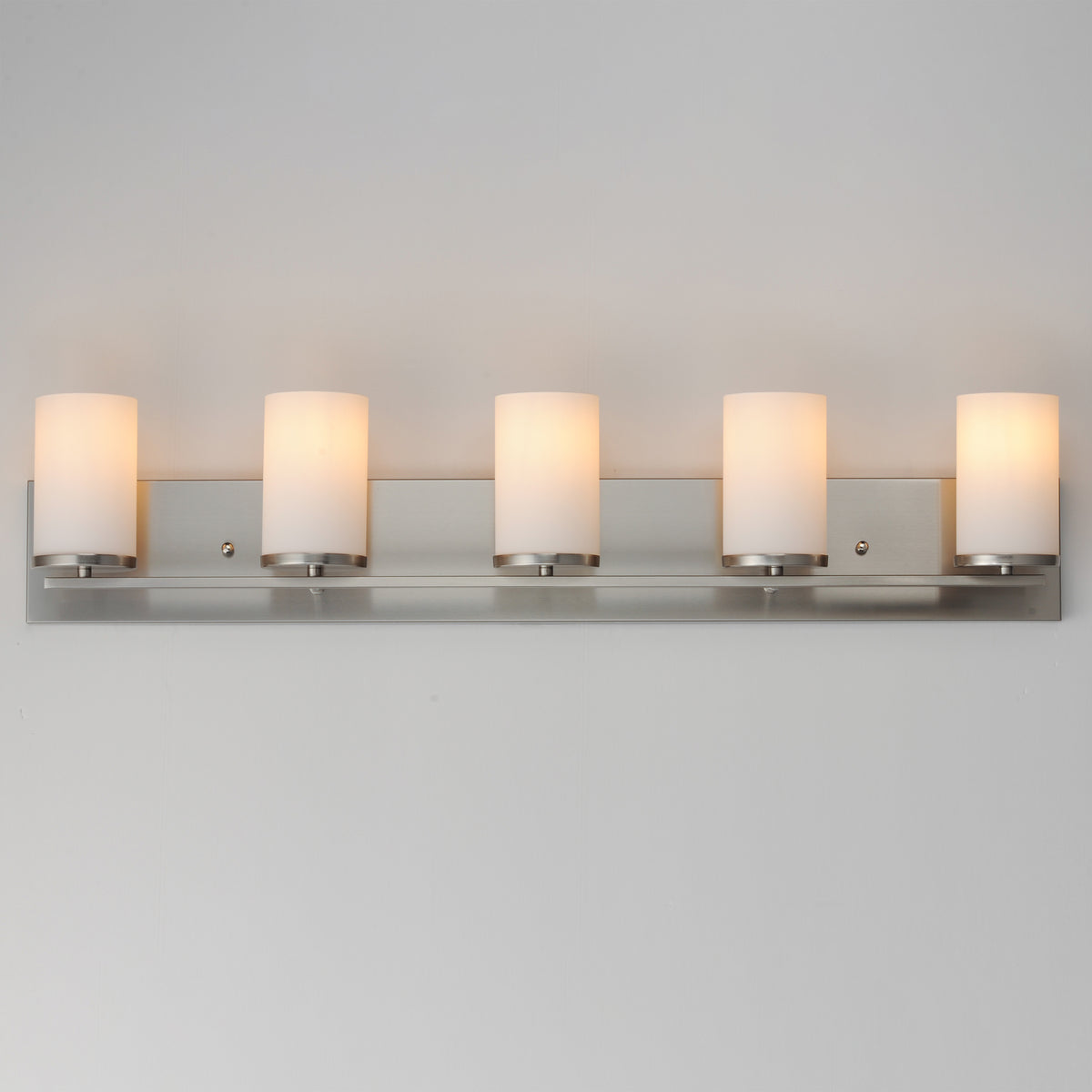 Lateral 5-Light Bath Vanity