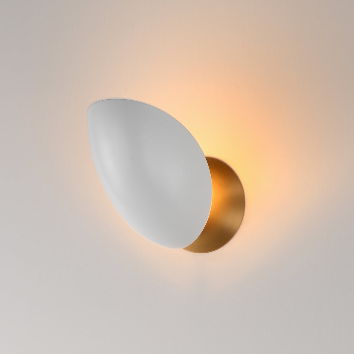 Maris Wall Sconce