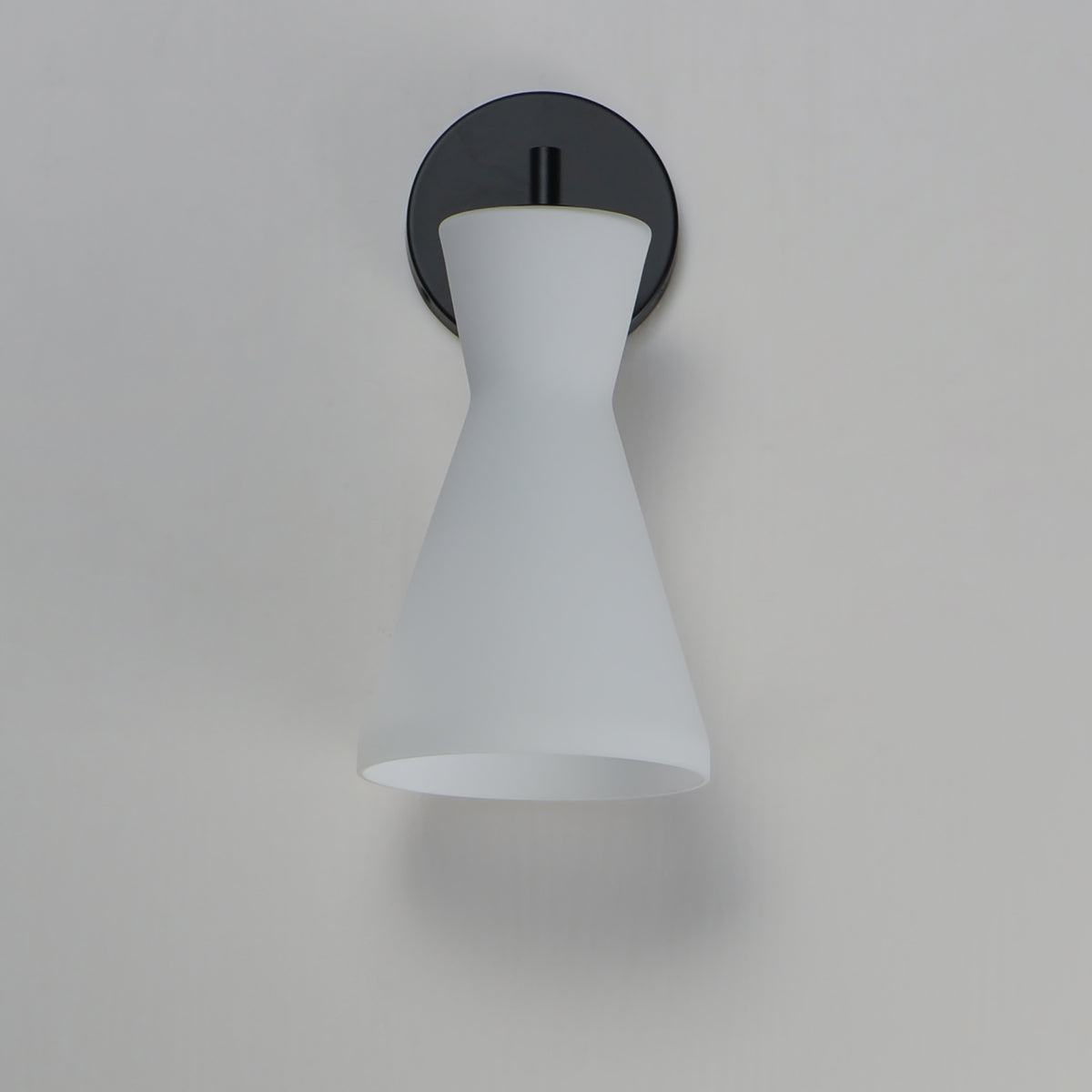 Sinch Wall Sconce