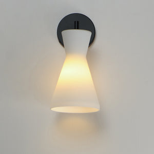 Sinch Wall Sconce