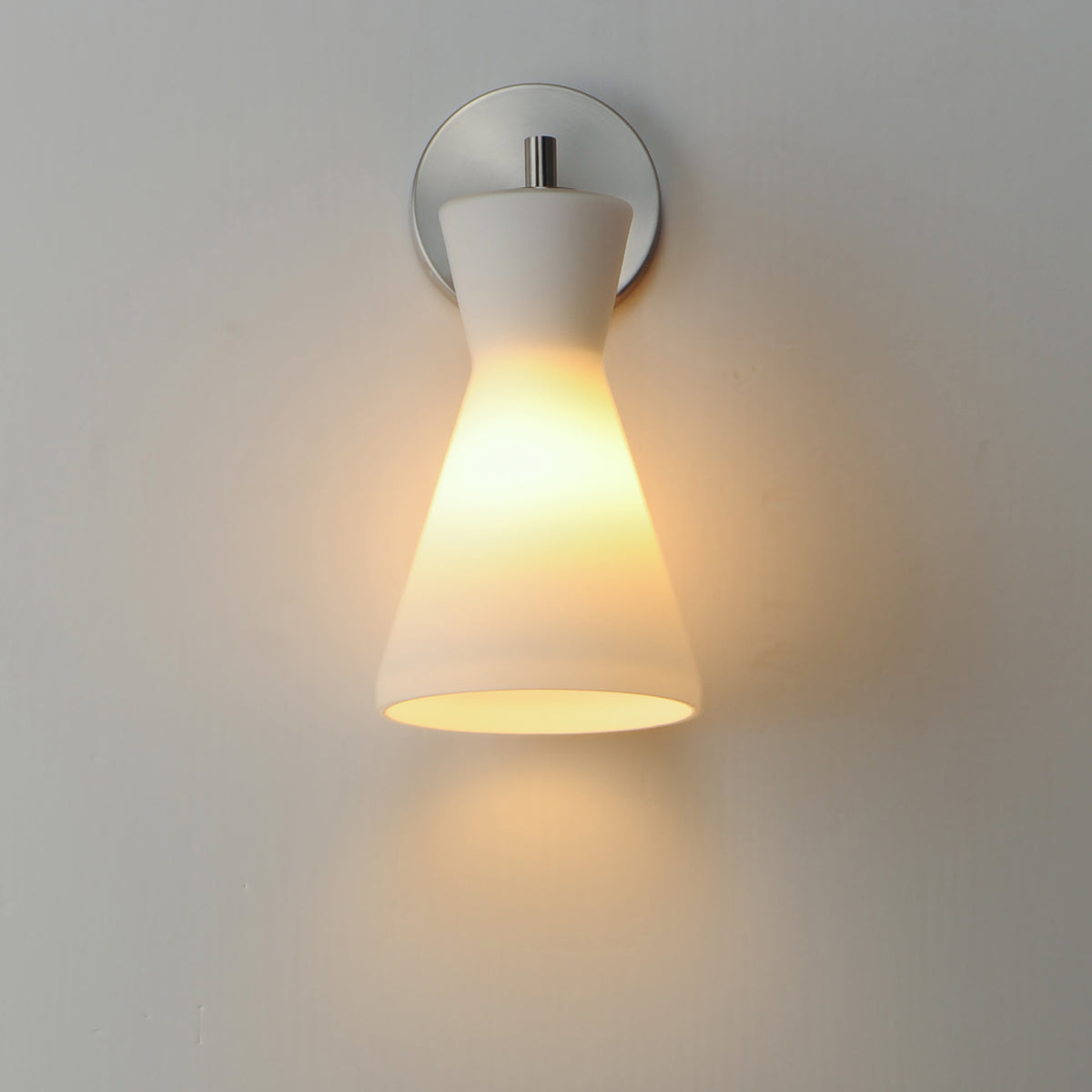 Sinch Wall Sconce