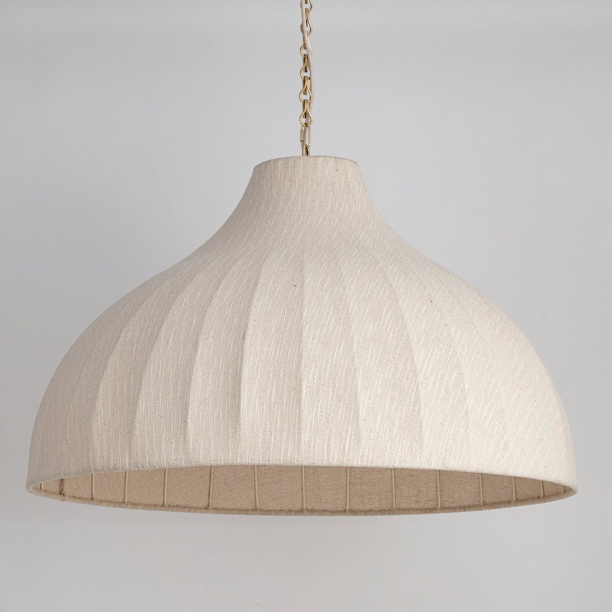 Hearthveil Pendant