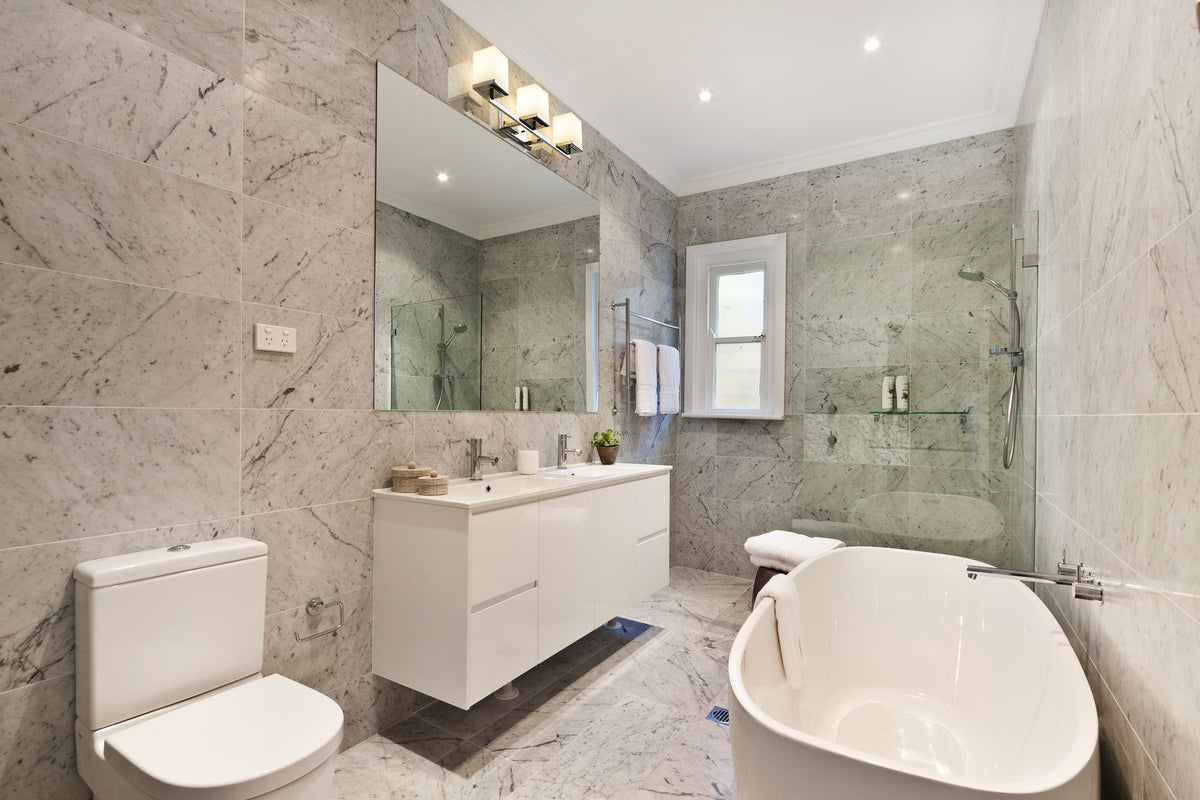 Tidal 3 Light Vanity