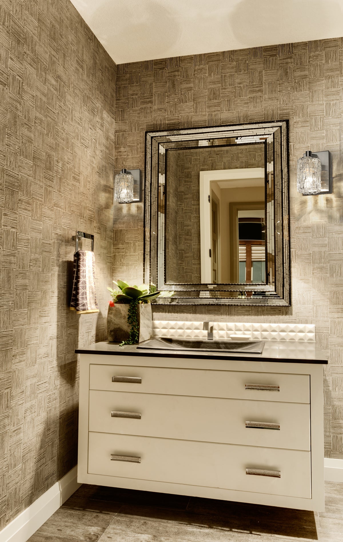 Aubrey 1 Light Wall Sconce