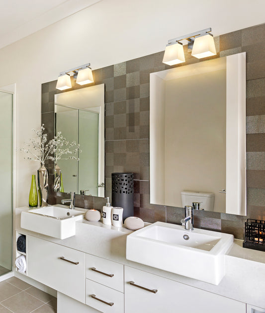 Astor 2 Light Vanity