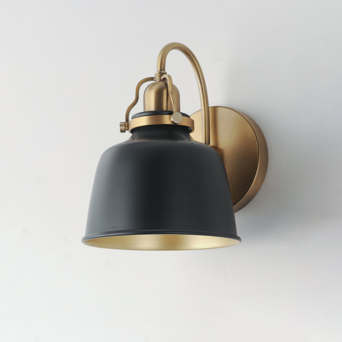 Hollis 1-Light Sconce