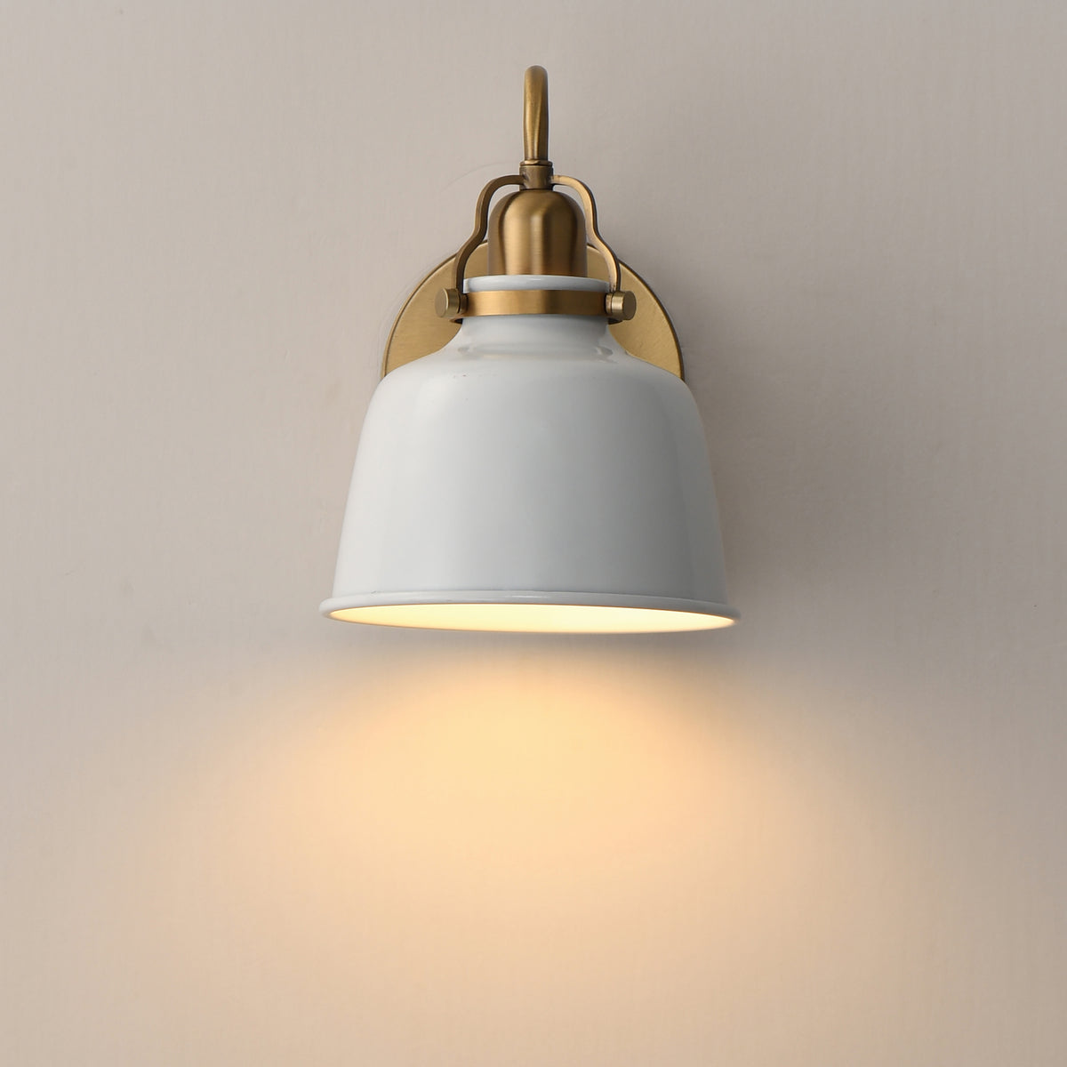 Hollis 1-Light Sconce