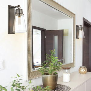 Wentworth 7.5-in Wall Sconce