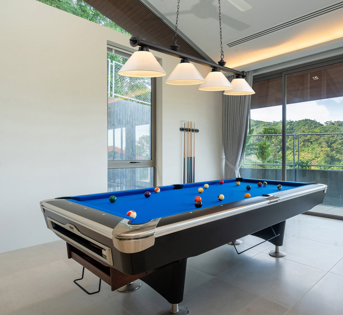 Cordon 4 Light Billiard