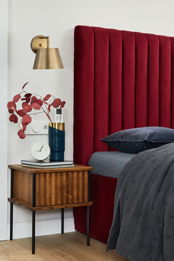 Lilly 8-in Wall Sconce