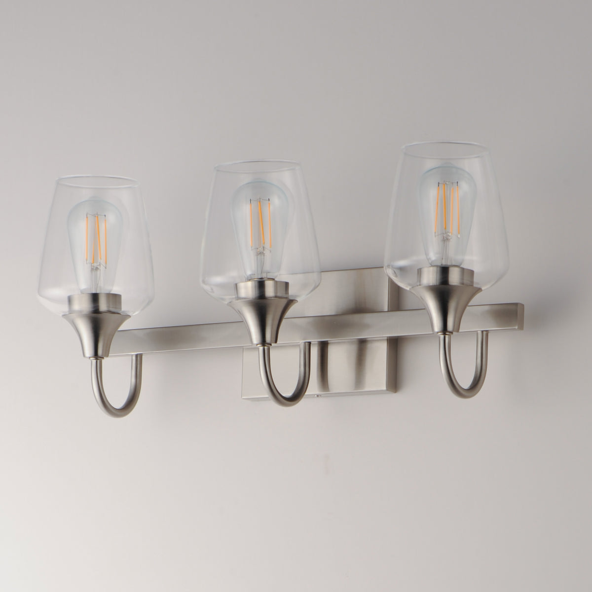 Goblet 3-Light Wall sconce