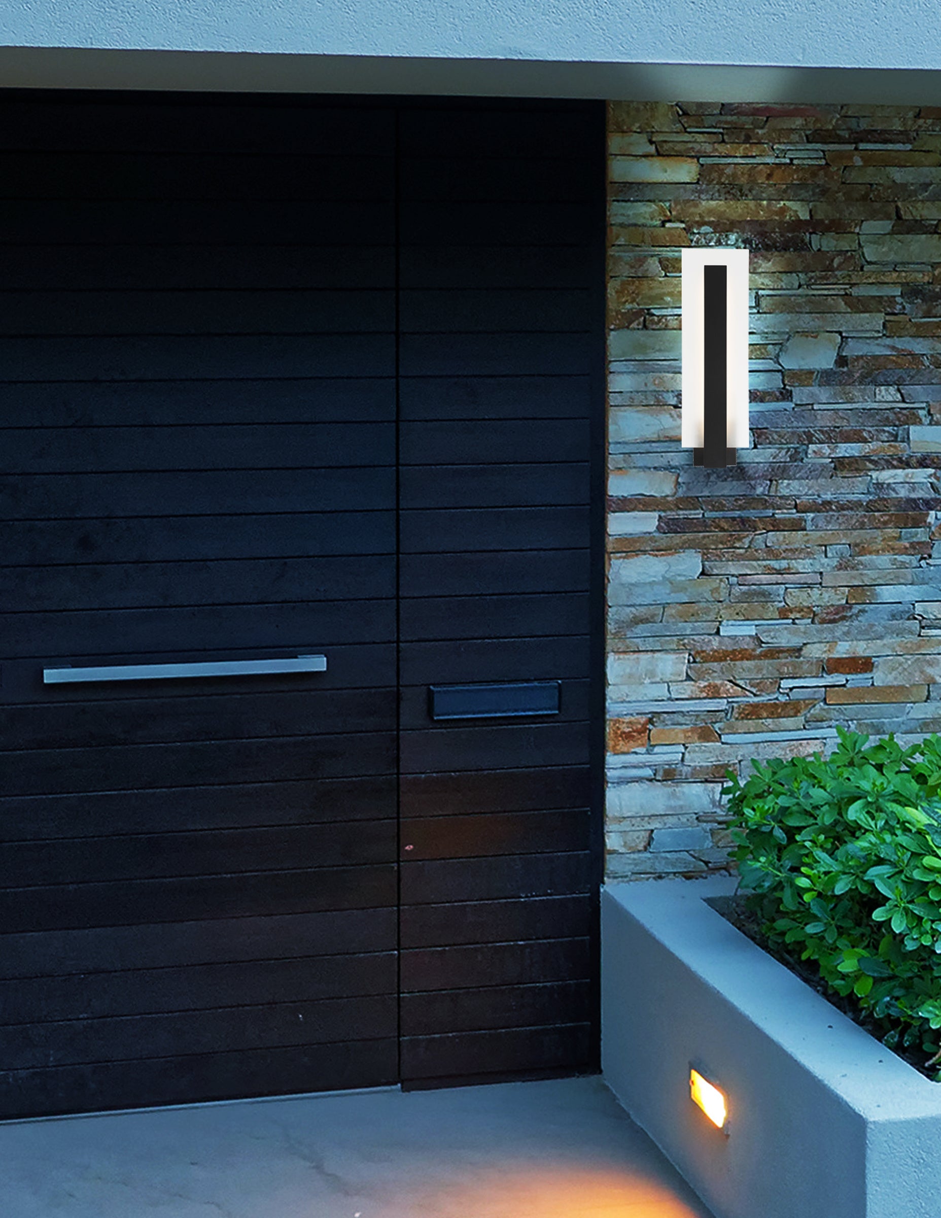 Carta 18" Integrated LED Outdoor Wall Sconce
