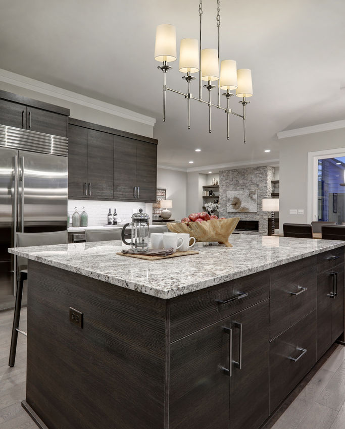 Emily 51-in Linear Chandelier