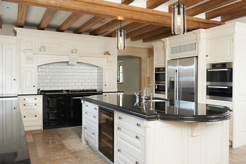 Alverton 8-in Pendant