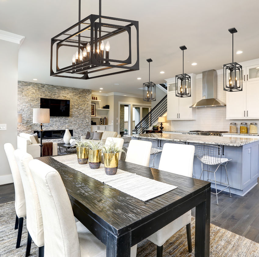 Easton Linear Pendant
