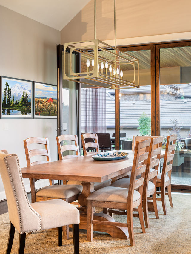 Easton Linear Pendant