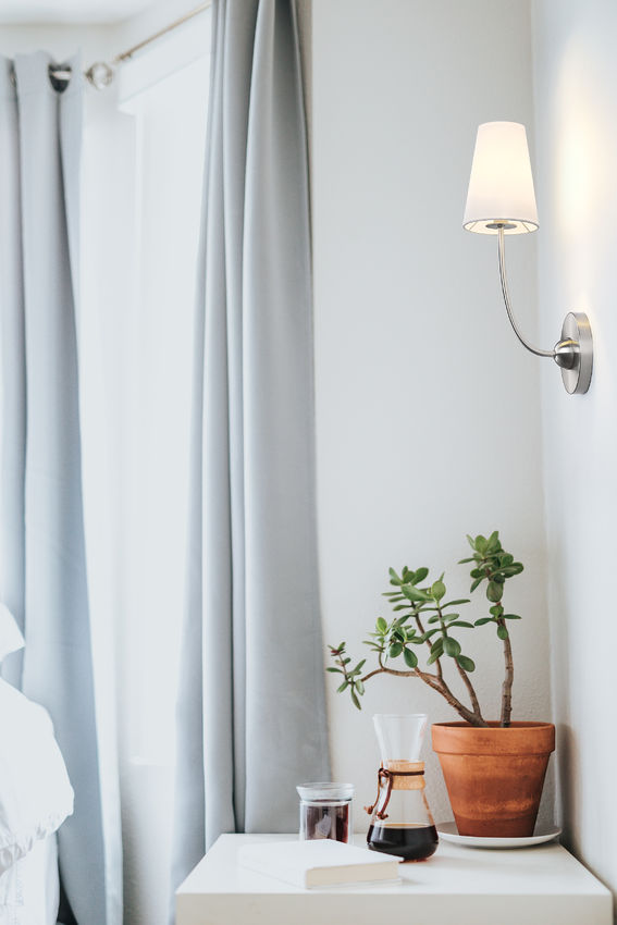 Shannon Wall Sconce