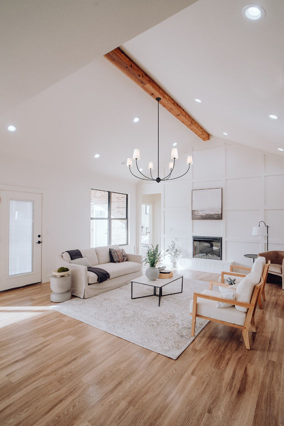 Shannon Chandelier