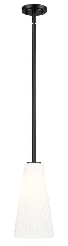 Farrell 7-in Rodded Pendant