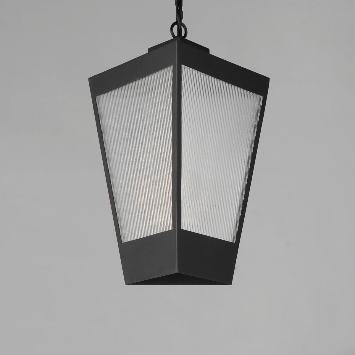 Triform 14" 3-Light Outdoor Pendant