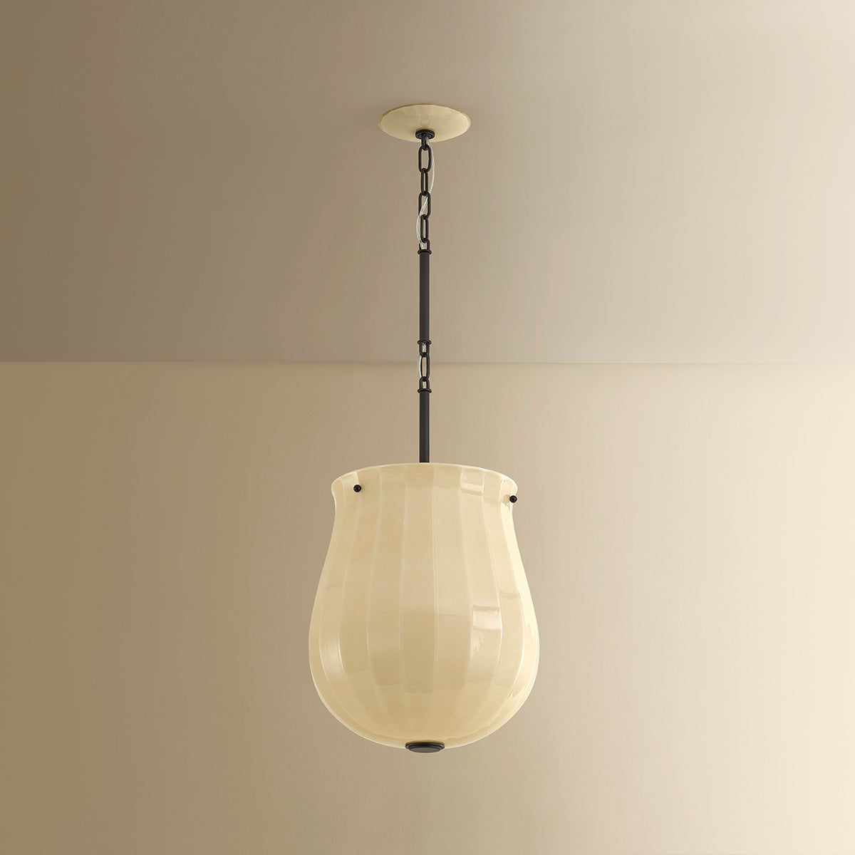 Nevins Pendant