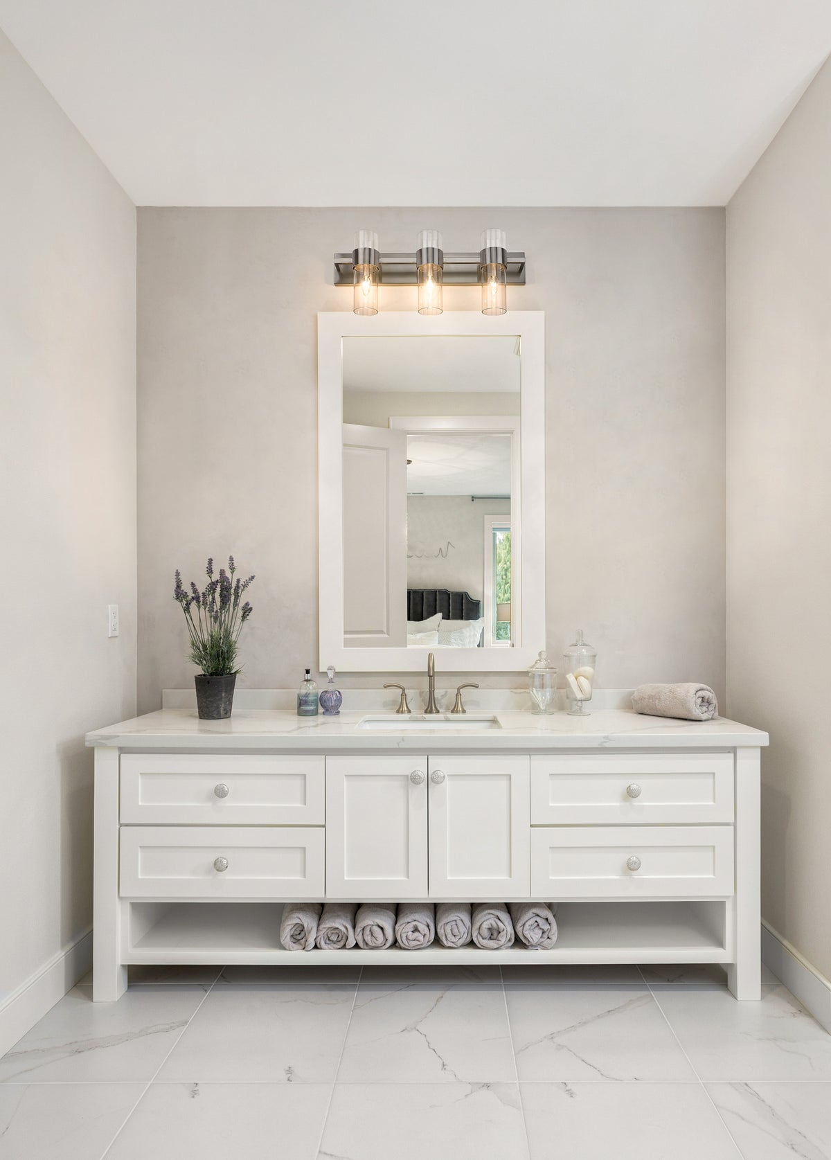 Lawson 3 Light Vanity