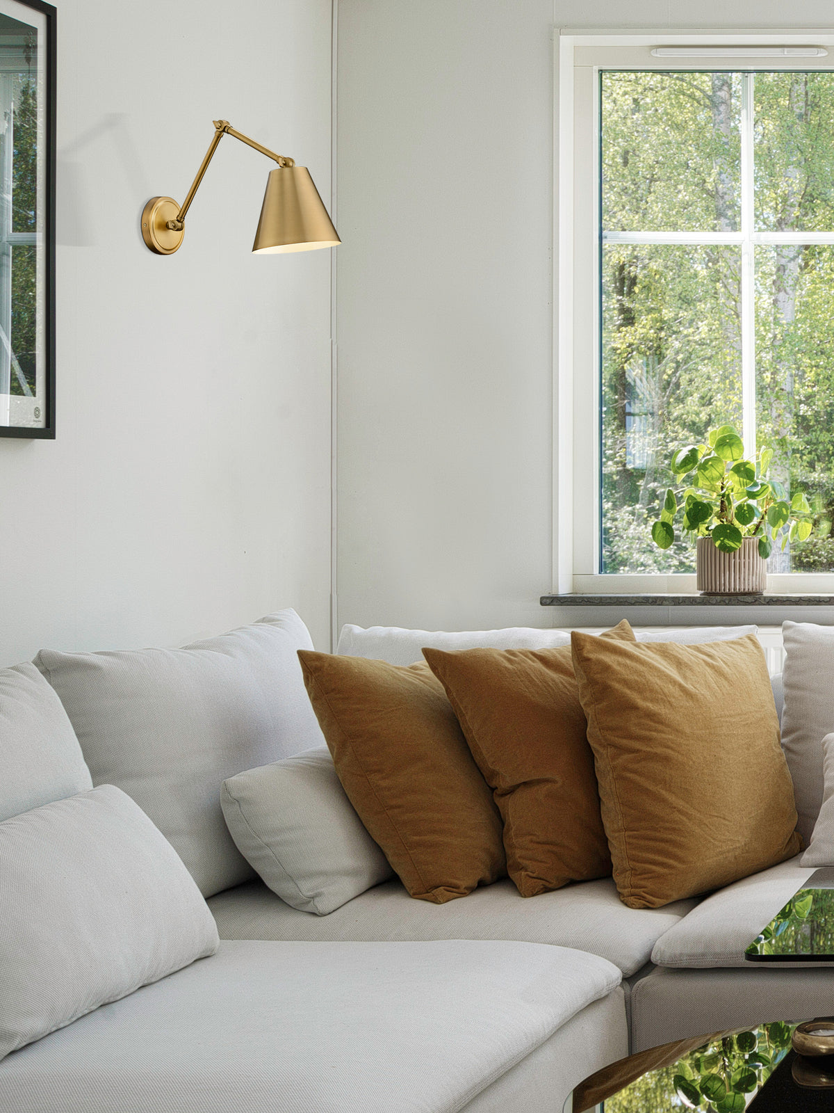 Regent 1 Light Wall Sconce