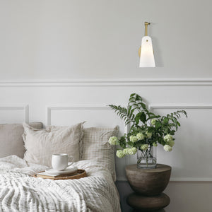 Julia 1 Light Wall Sconce