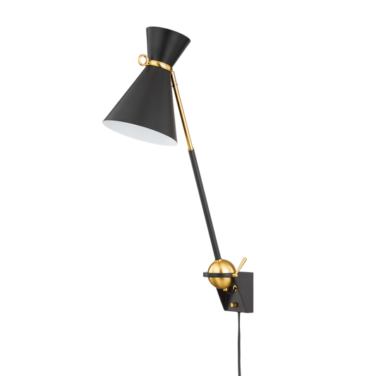 WINSTED Plug-in Sconce