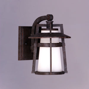 Calistoga 1-Light Outdoor Wall Lantern