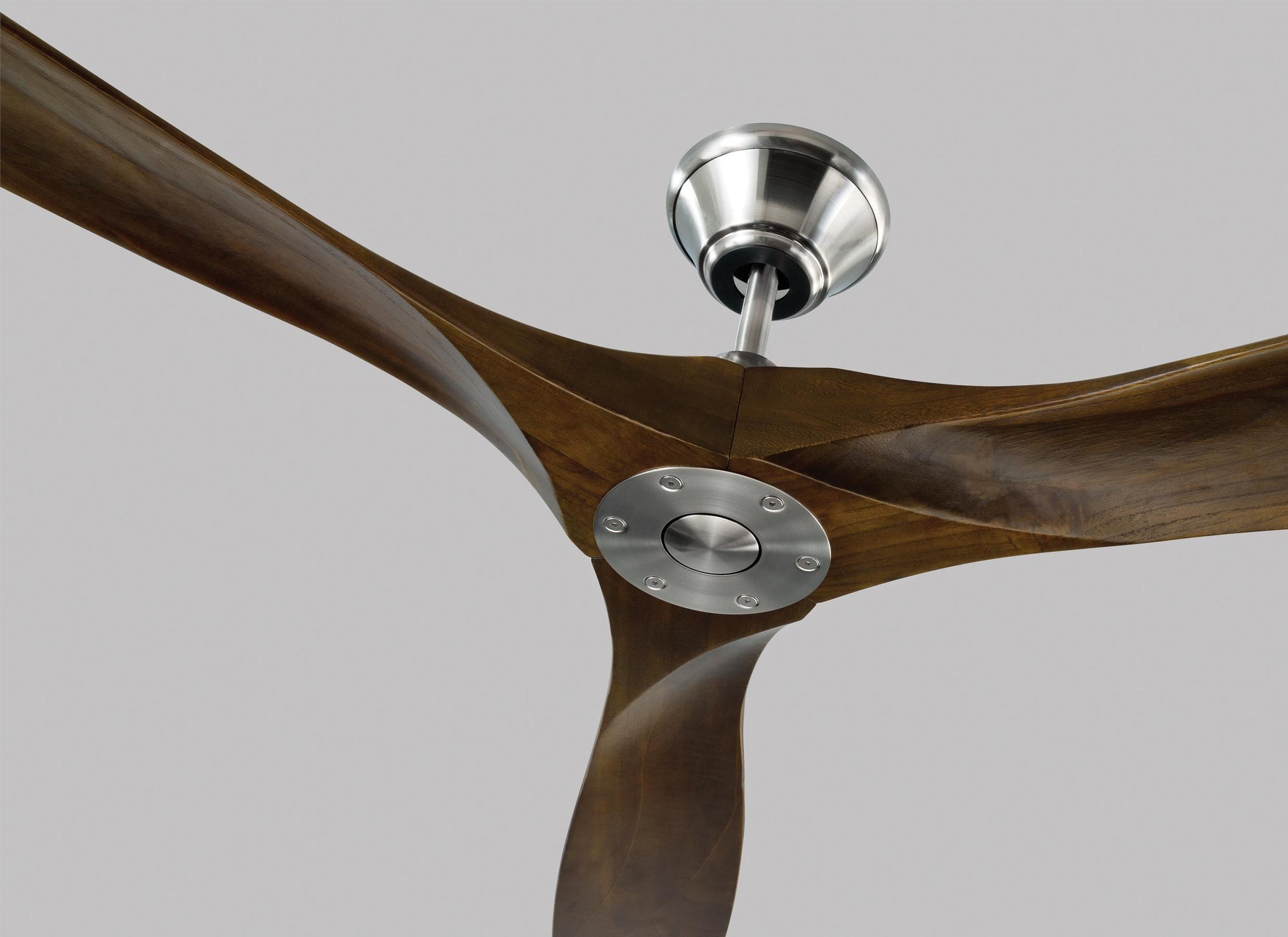 Maverick 70" Ceiling Fan