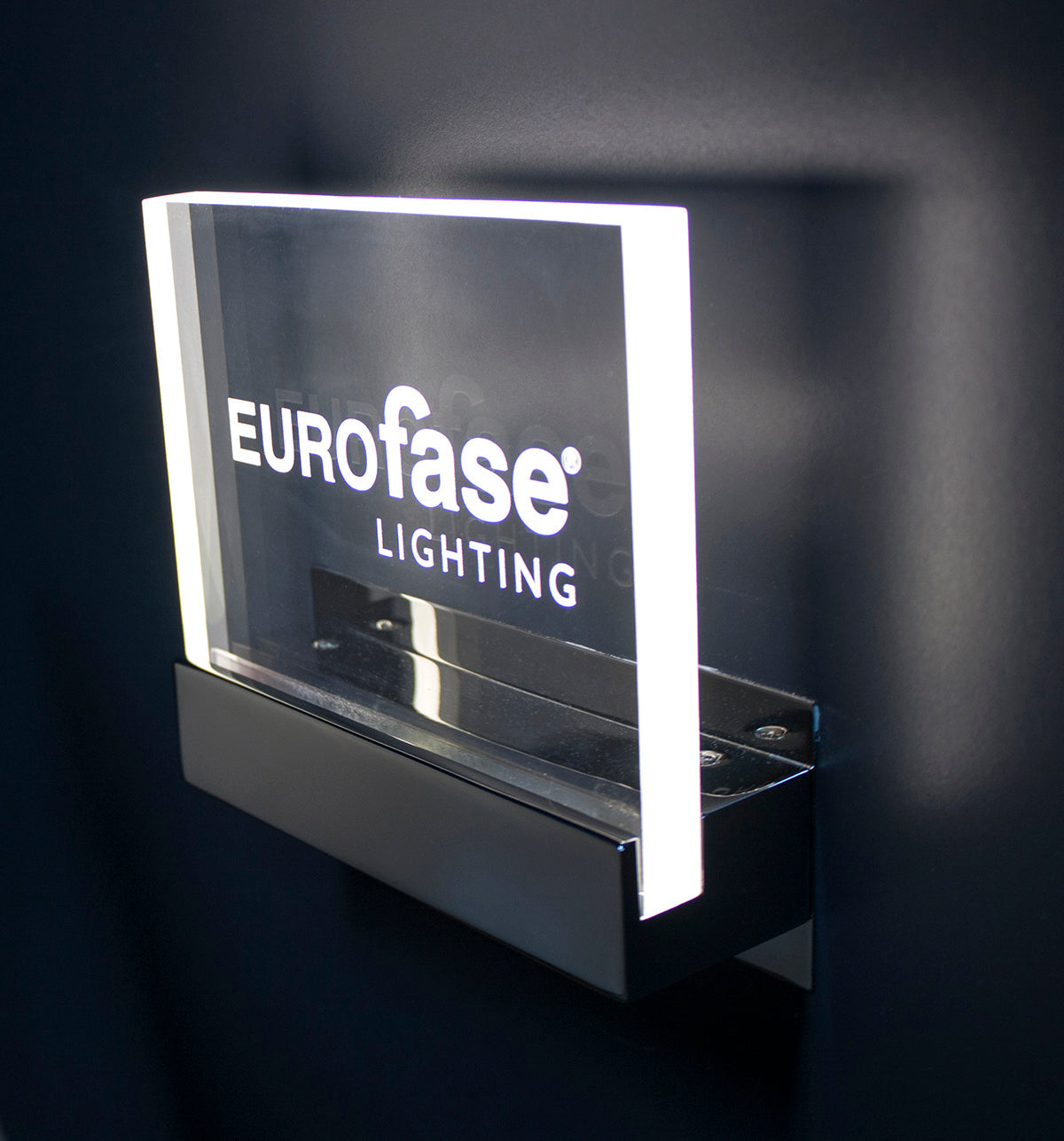 Para 7" Integrated LED Wall Sconce