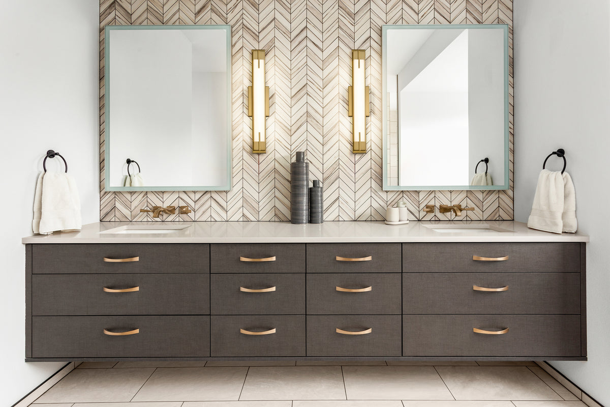 Chase 1 Light Vanity