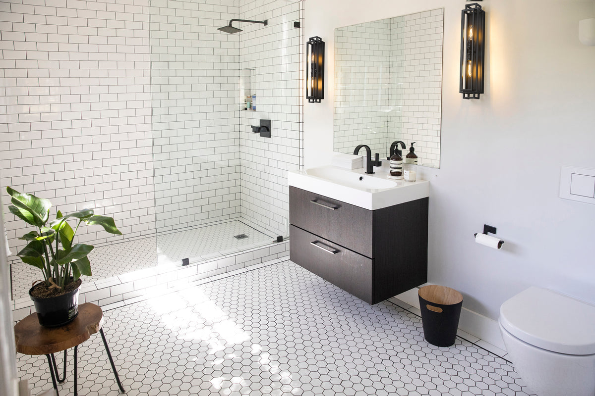 Titania 2 Light Vanity