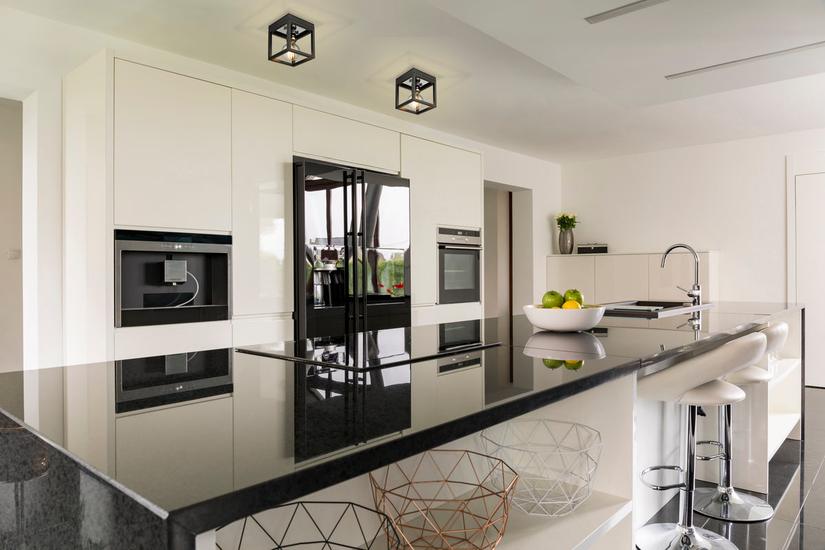 Kube 1 Light Flush Mount