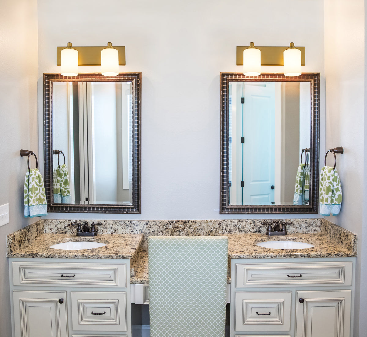 Soledad 2 Light Vanity