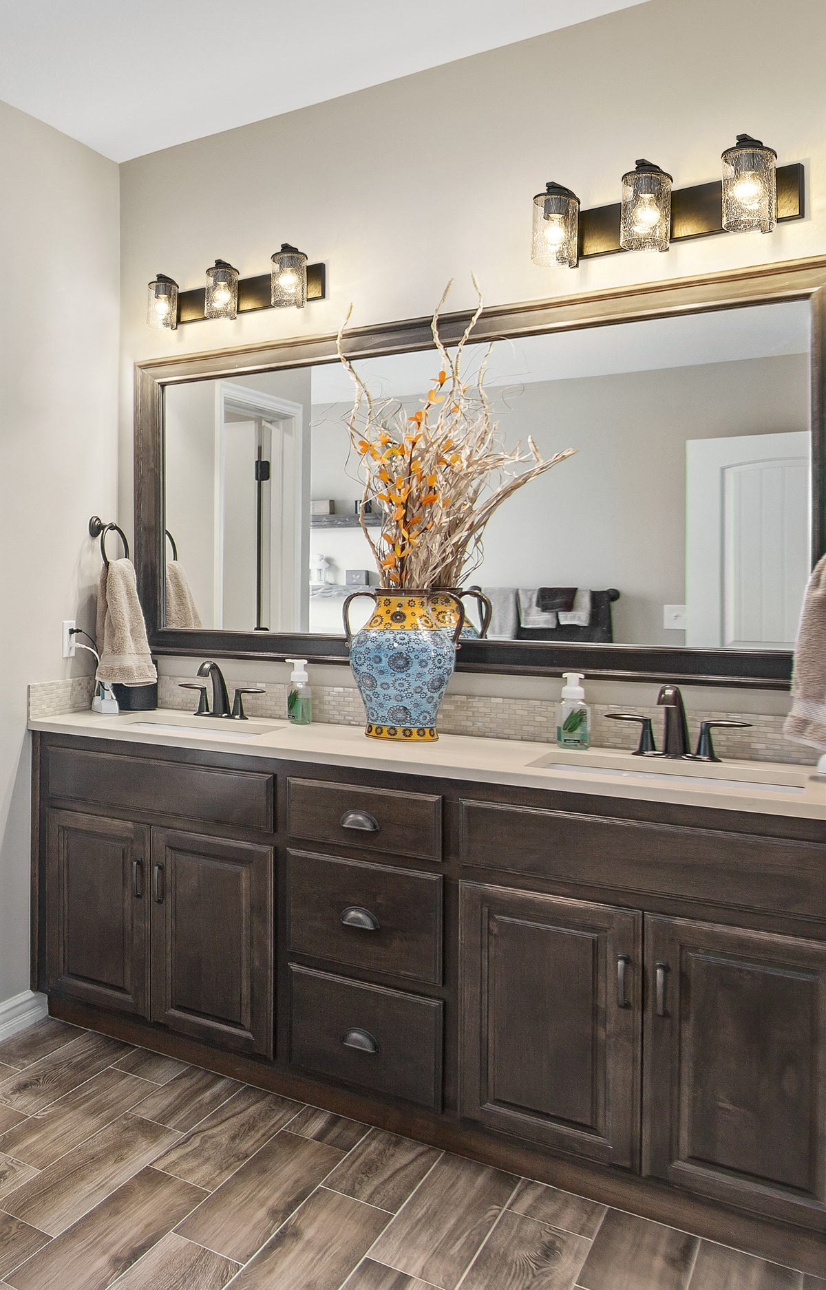 Beckett 3 Light Vanity
