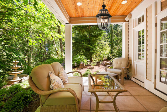 Westover 20.75-in Outdoor Hanging