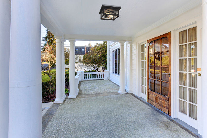 Brookside 12-in Outdoor Flush Mount