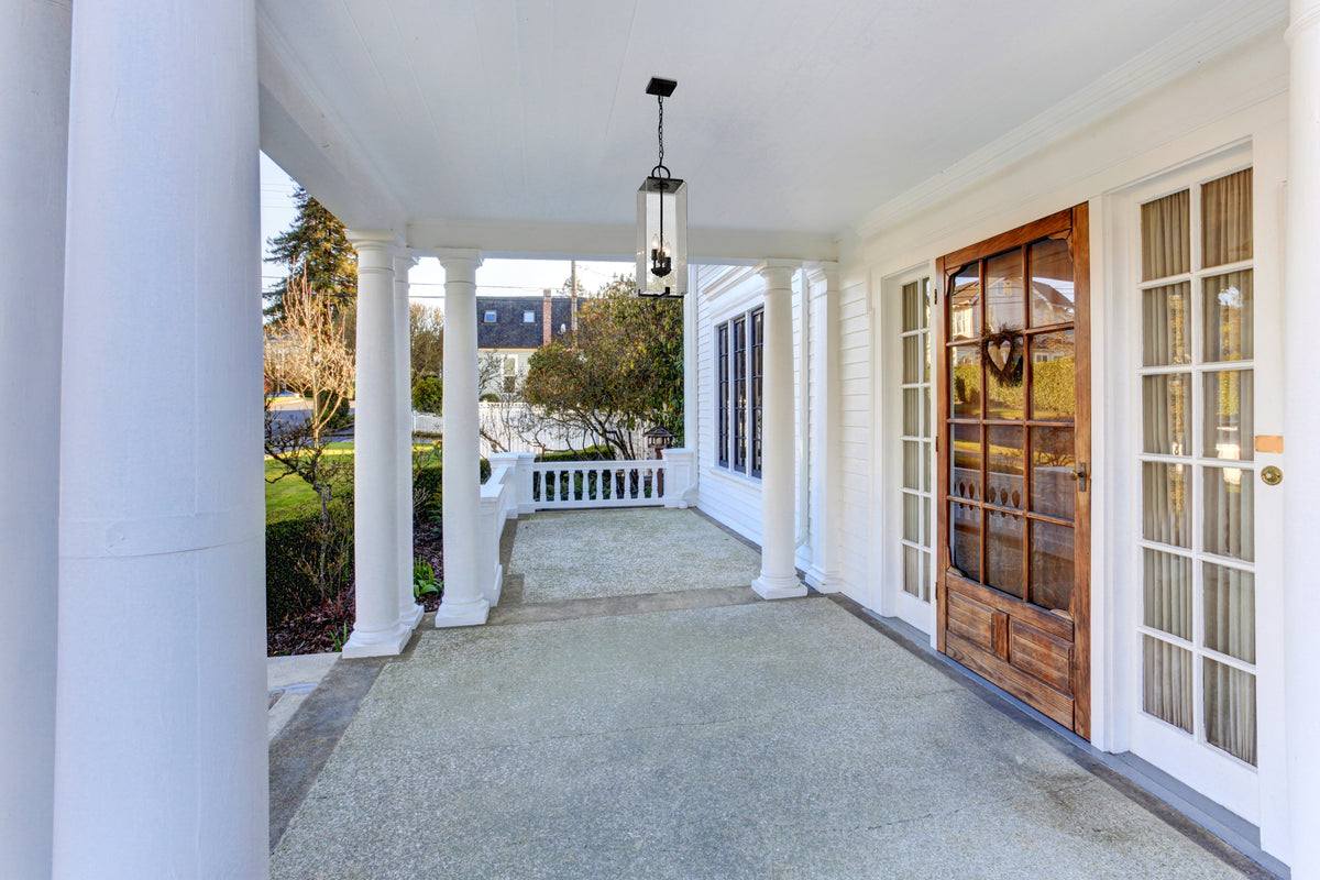 Sana 3 Light Outdoor Chain Mount Ceiling Fixture