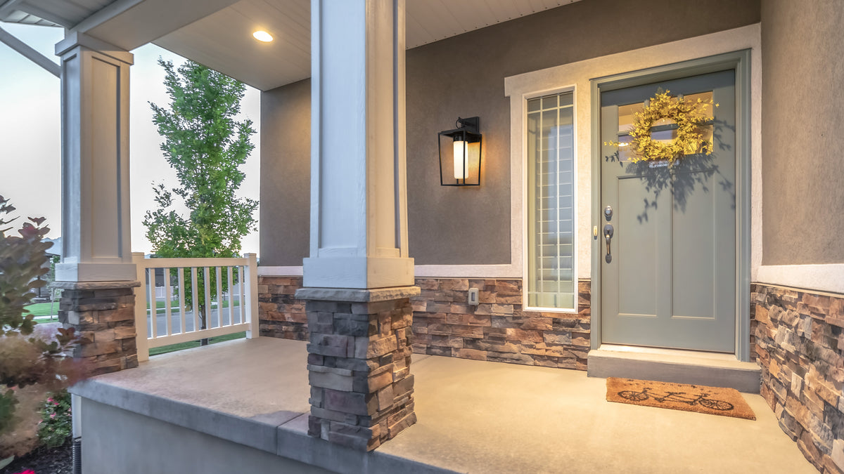 Sheridan 1 Light Outdoor Wall Light