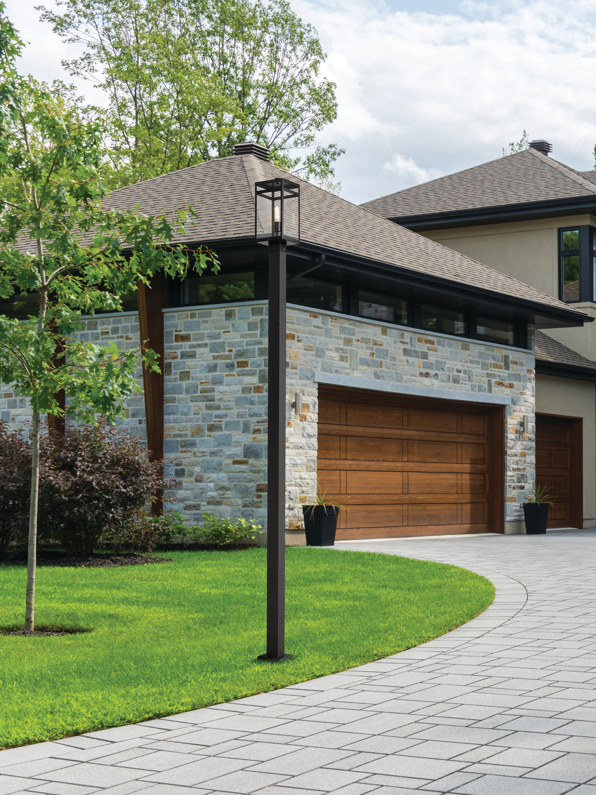 Nuri 1 Light Outdoor Post Mounted Fixture