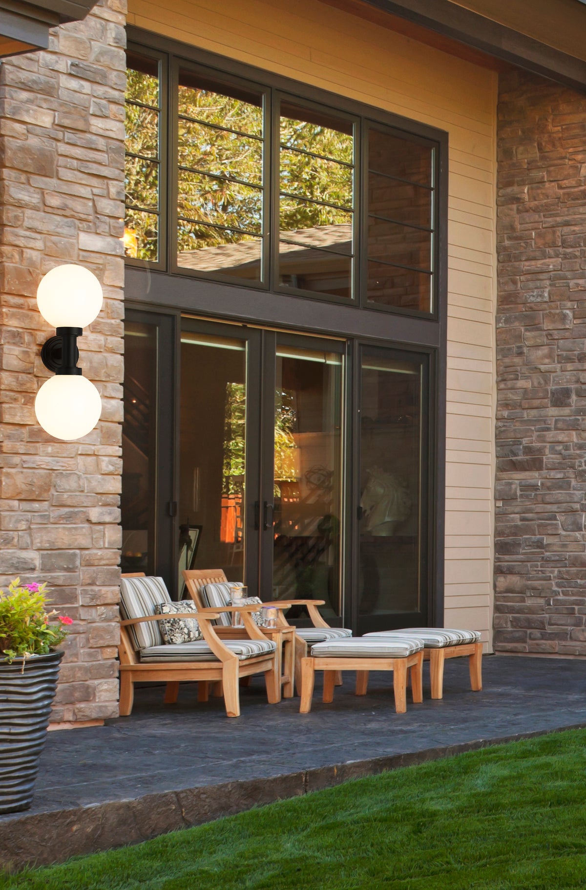Laurent 2 Light Outdoor Wall Light