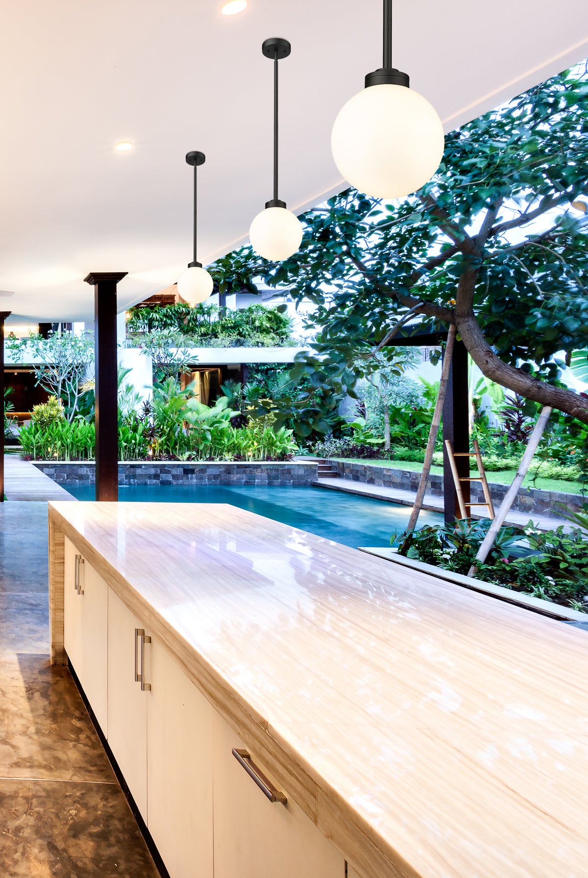 Laurent 1 Light Outdoor Pendant