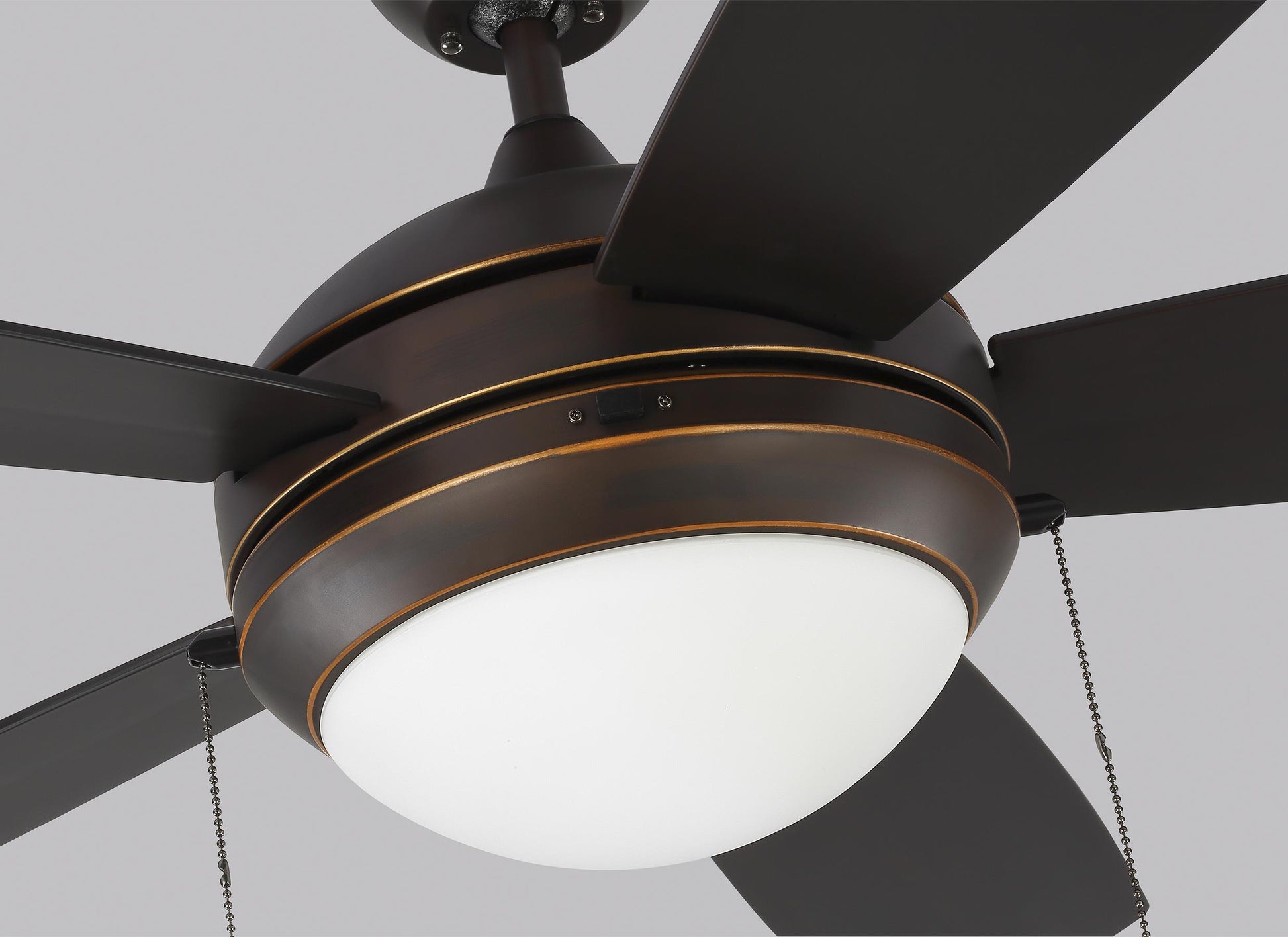 Discus Outdoor 52" Ceiling Fan