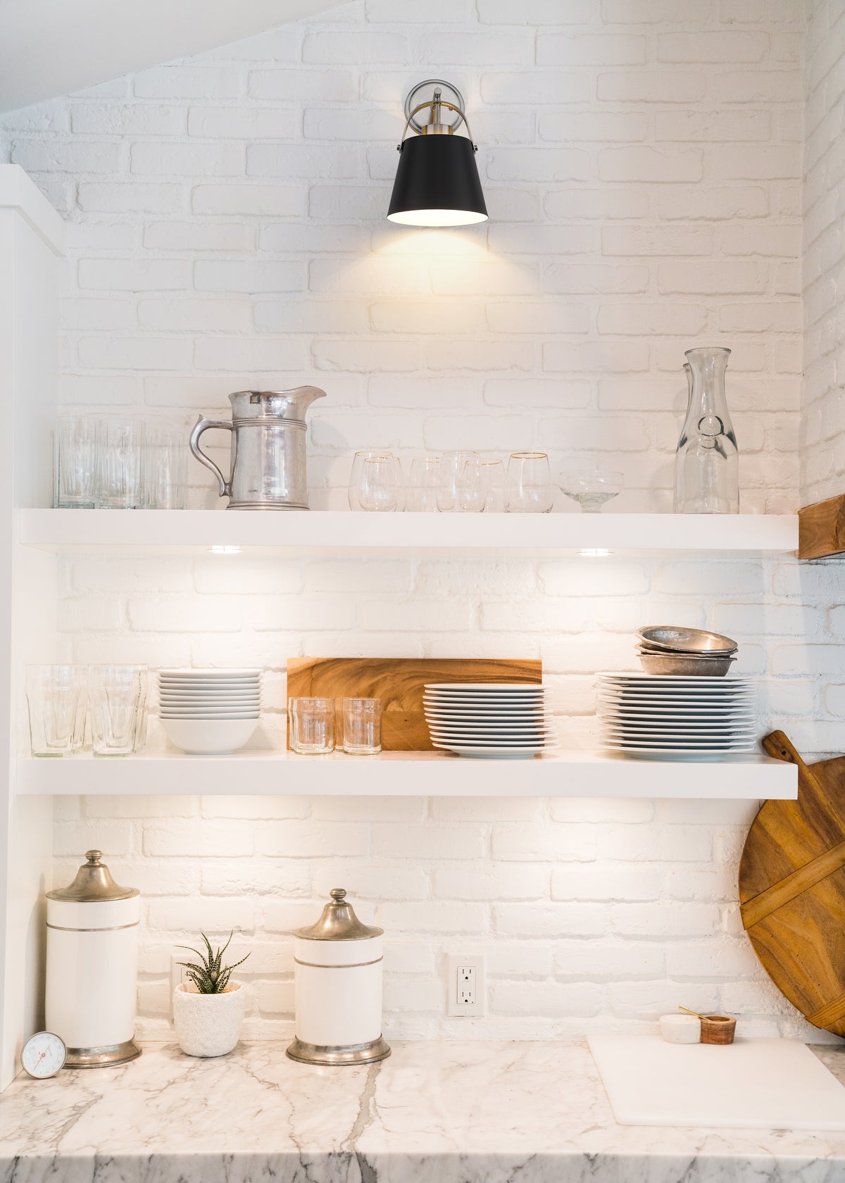Z-Studio 1 Light Wall Sconce