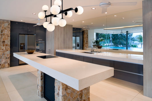 Midnetic 11 Light Linear Chandelier
